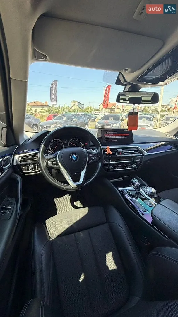 2017 BMW 5er - мініатюра 14