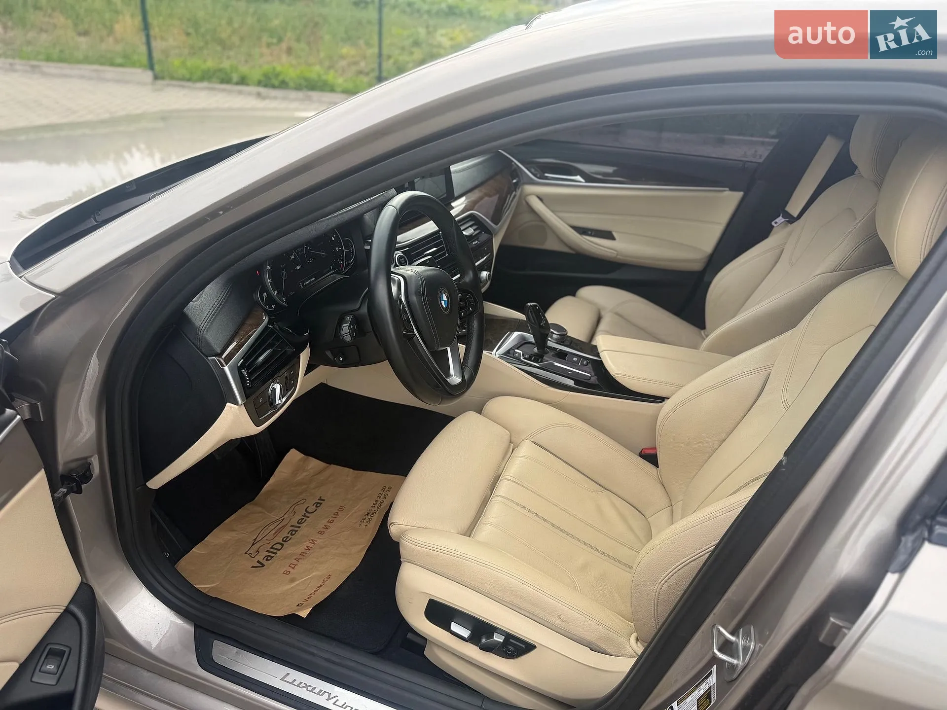 2017 BMW 5er - мініатюра 18