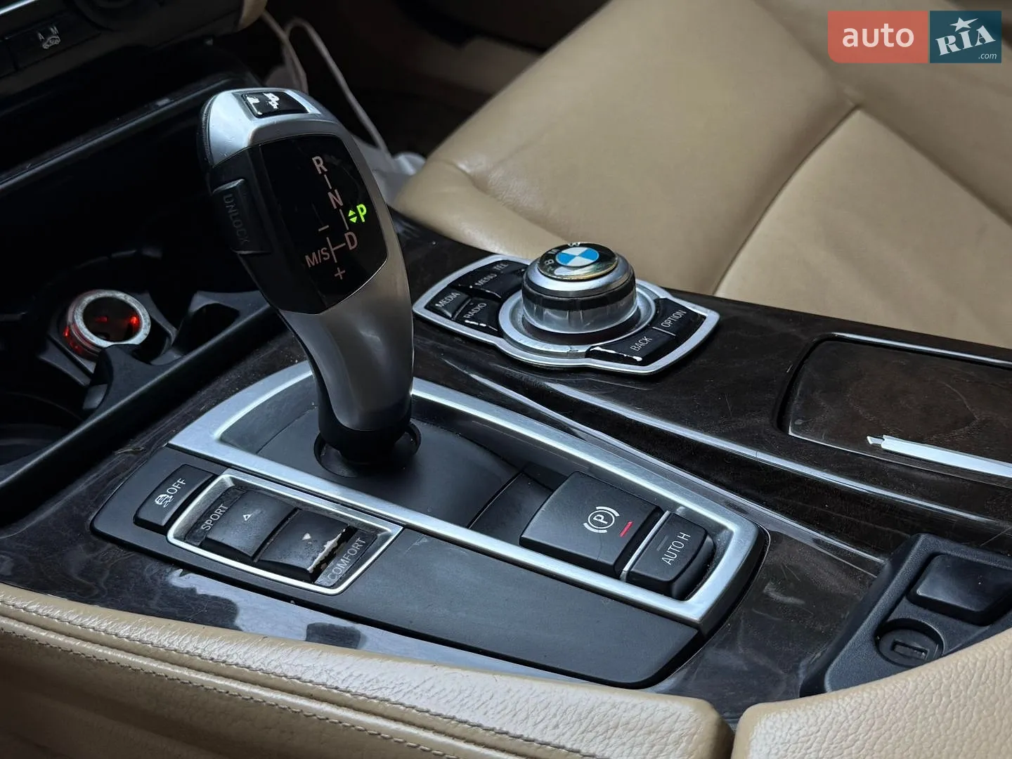 2013 BMW 5er - мініатюра 16