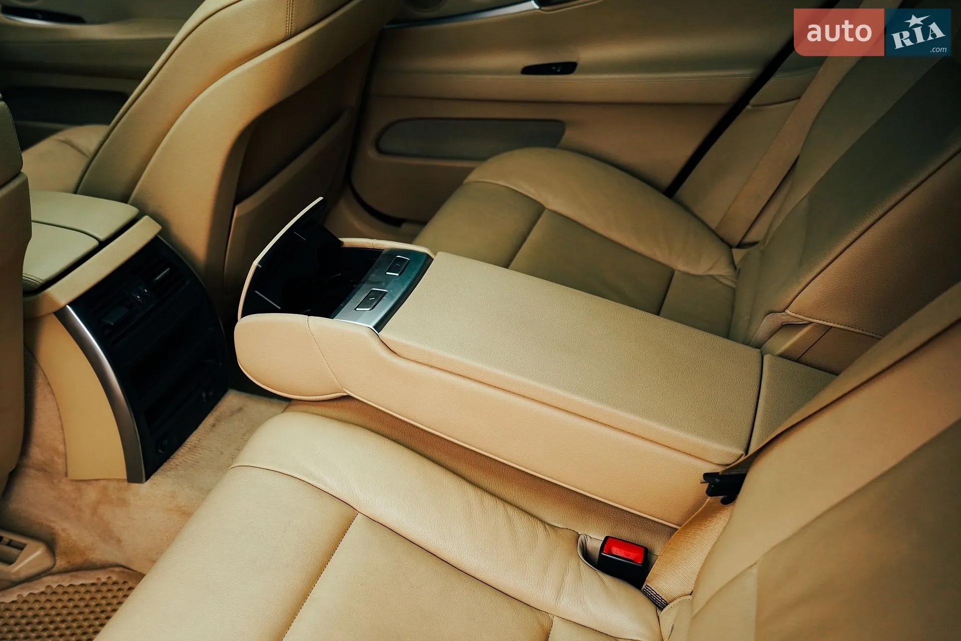 2010 BMW 5er - мініатюра 54