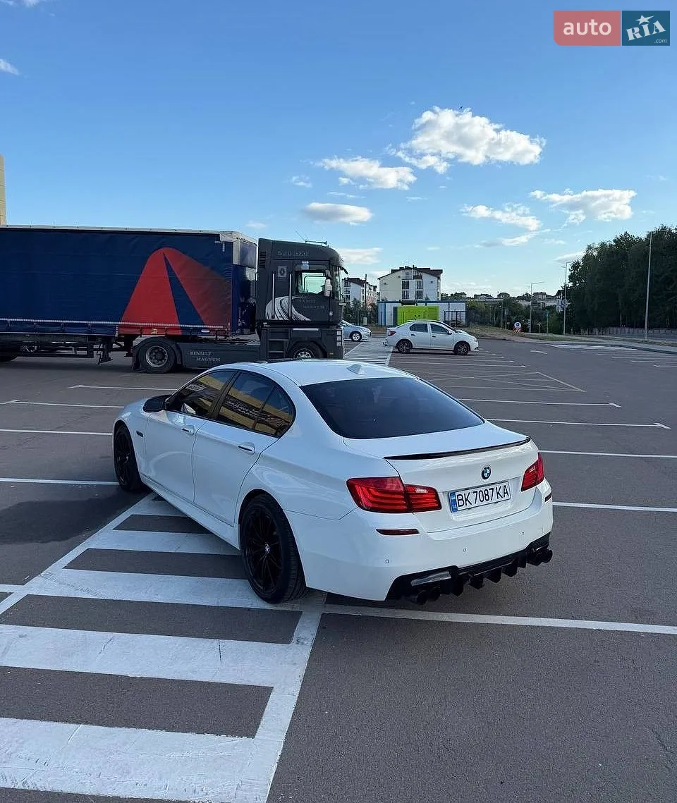 2013 BMW 5er - мініатюра 4