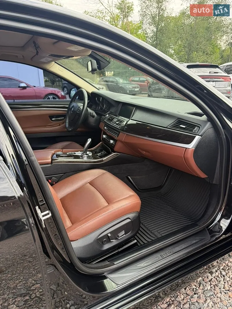 2013 BMW 5er - мініатюра 12