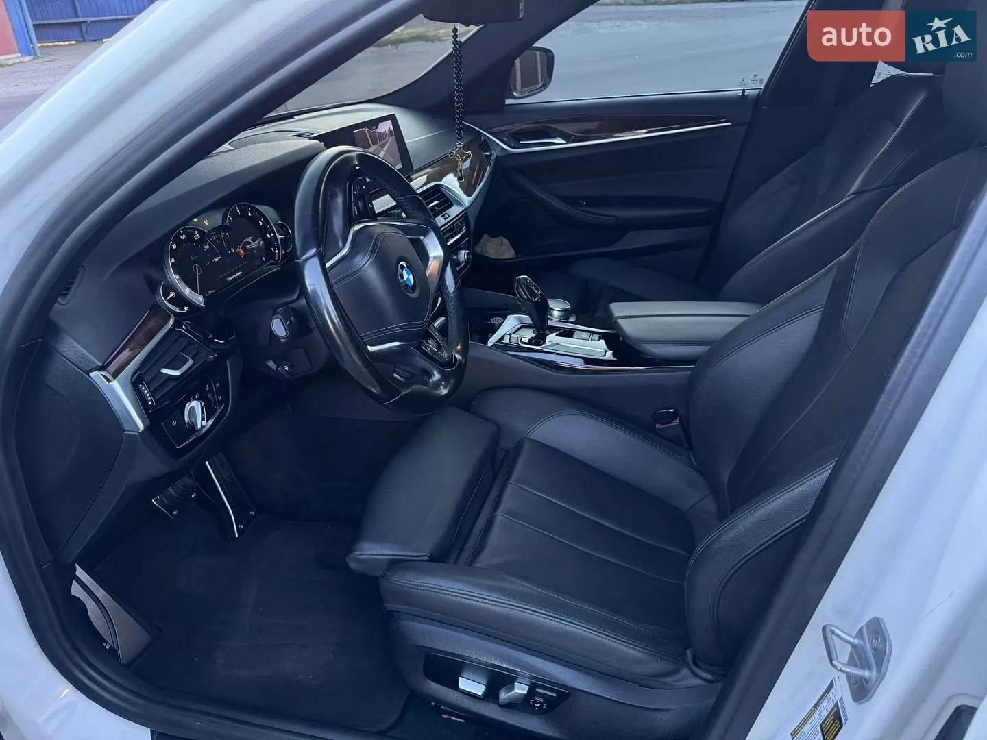 2017 BMW 5er - мініатюра 21