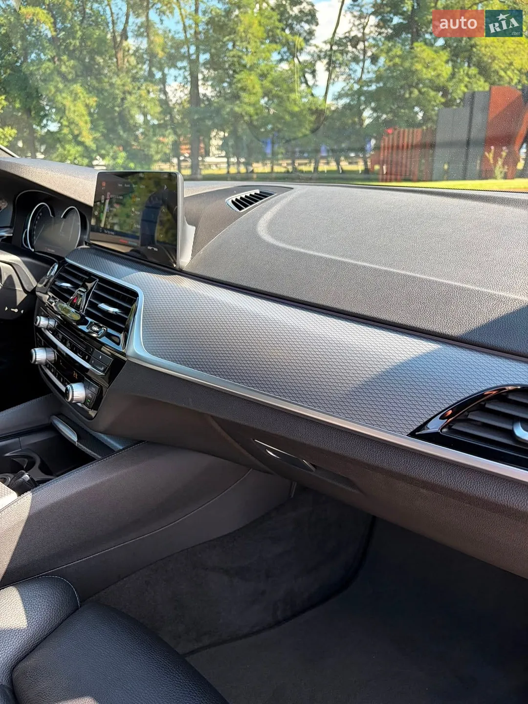 2017 BMW 5er - мініатюра 14