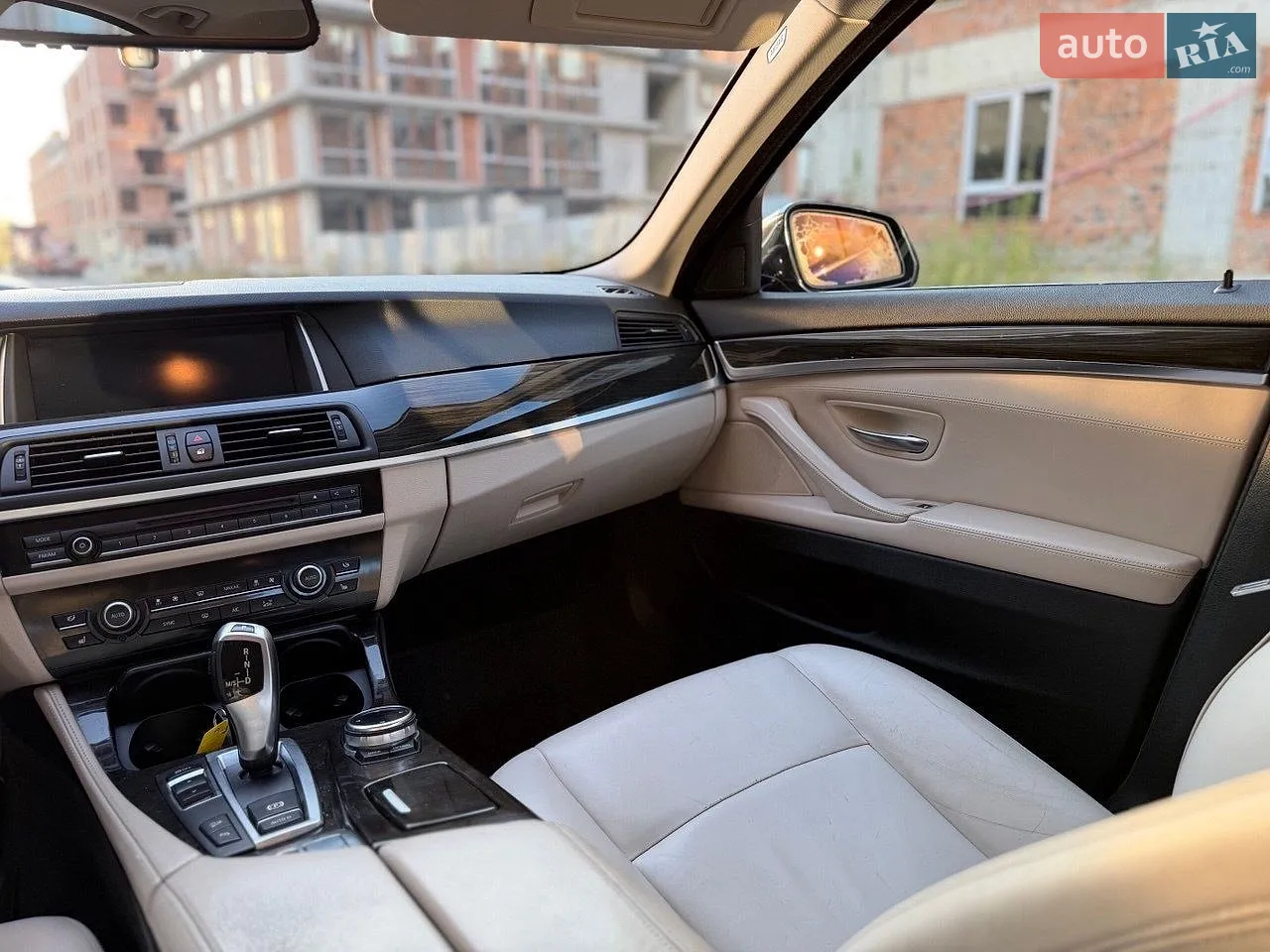 2014 BMW 5er - мініатюра 14