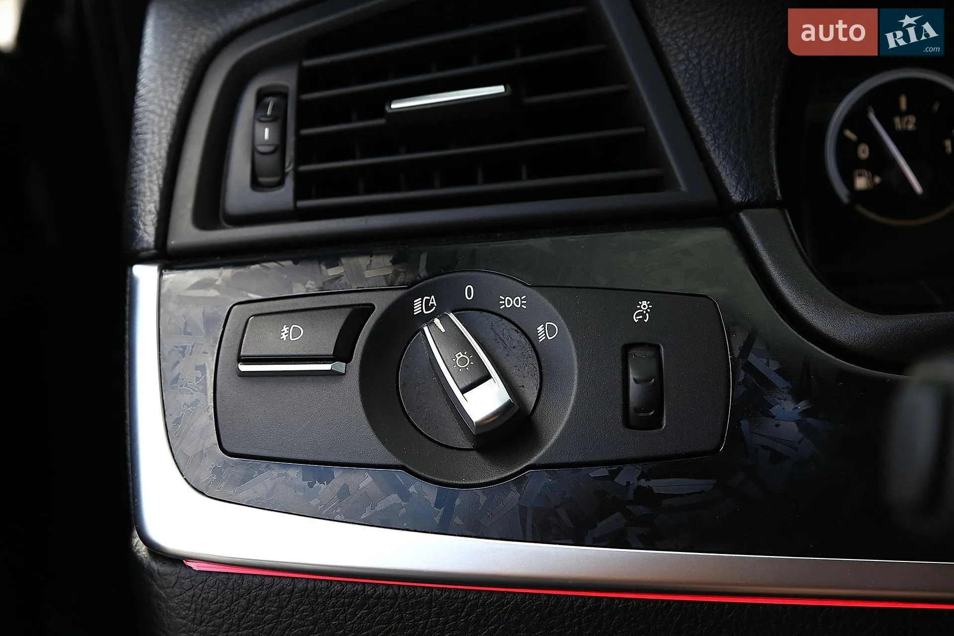 2012 BMW 5er - мініатюра 25