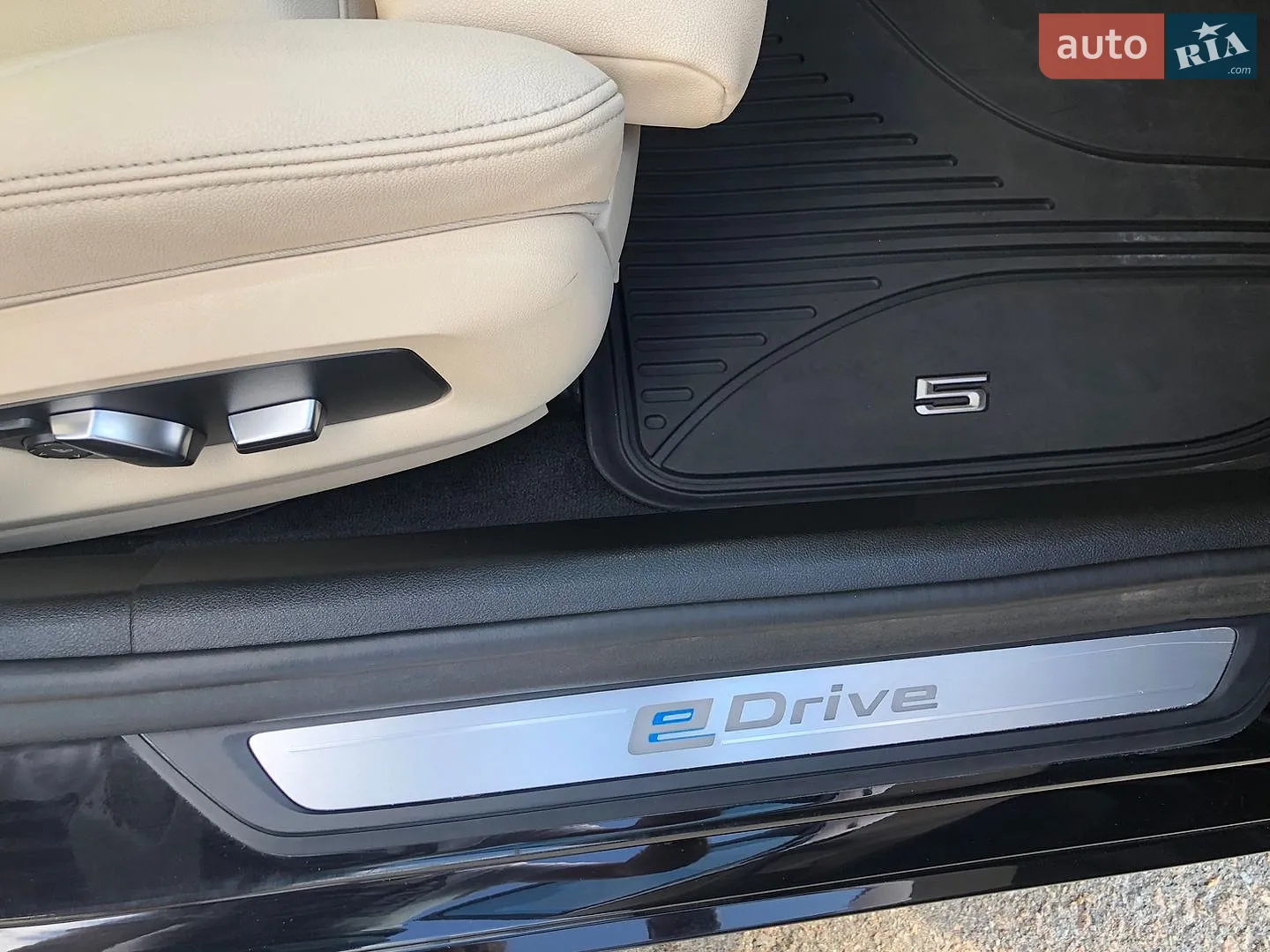 2019 BMW 5er - мініатюра 18