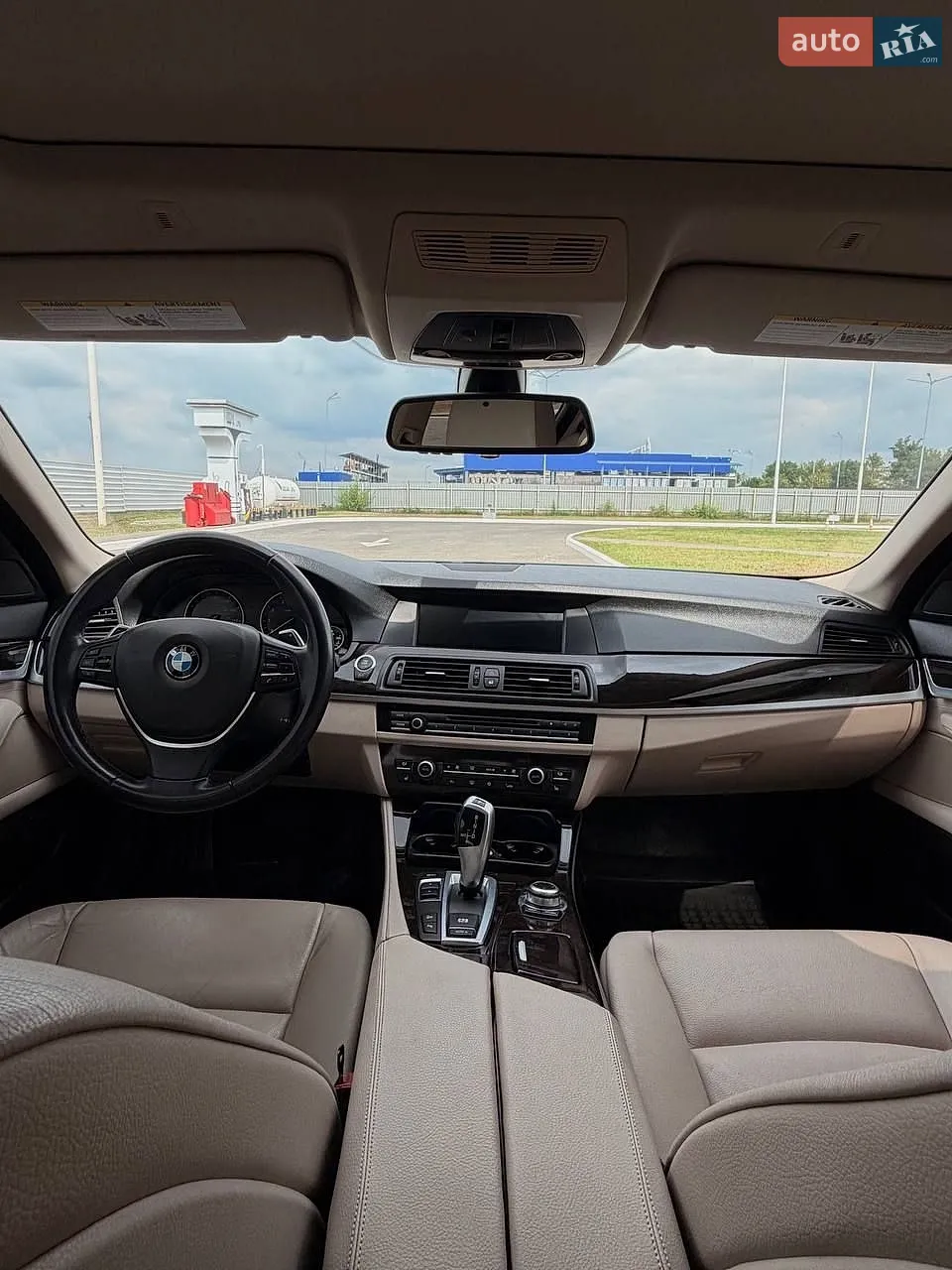 2012 BMW 5er - мініатюра 9
