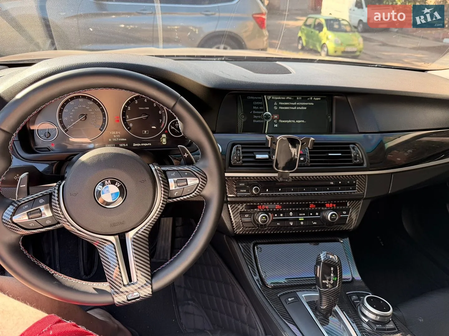 2011 BMW 5er - мініатюра 9