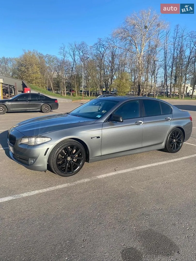 2011 BMW 5er - мініатюра 9