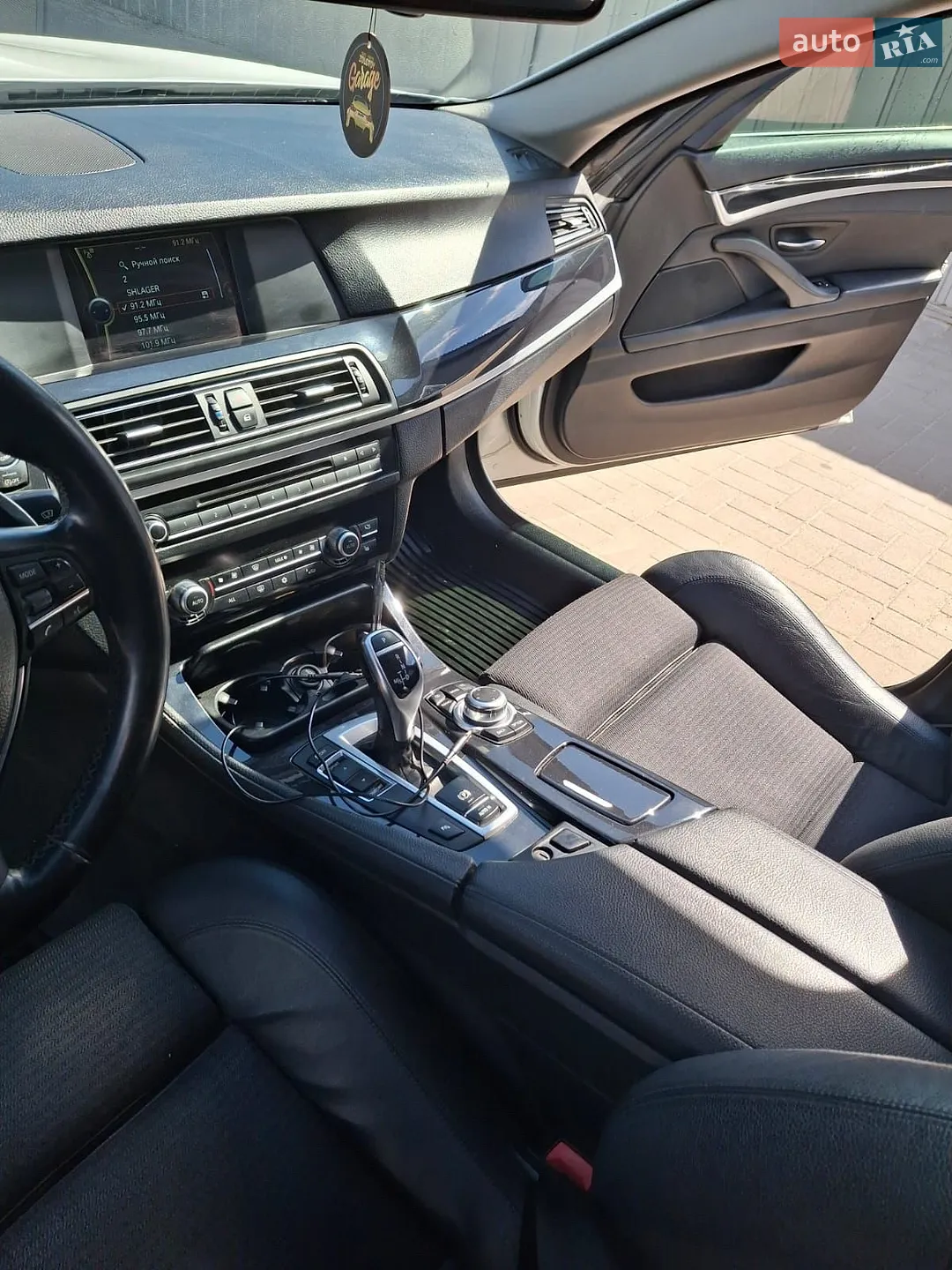 2012 BMW 5er - мініатюра 8