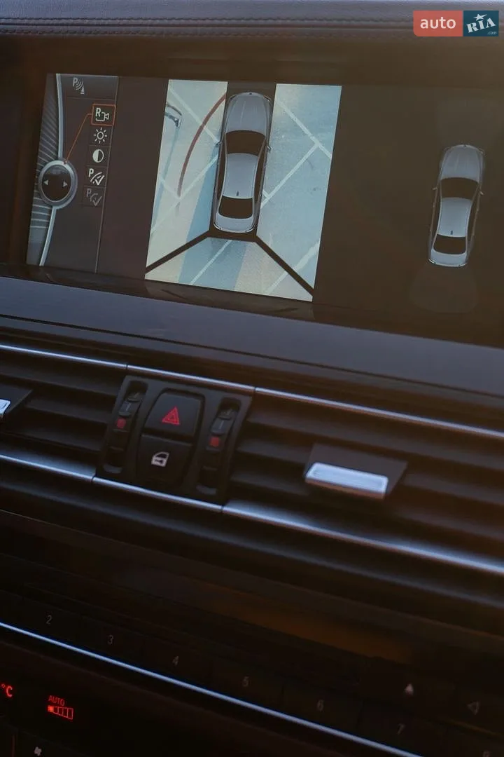 2012 BMW 5er - мініатюра 27