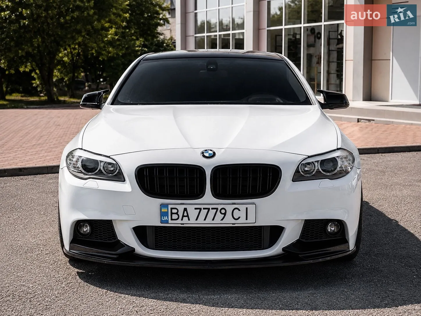 2011 BMW 5er - мініатюра 4