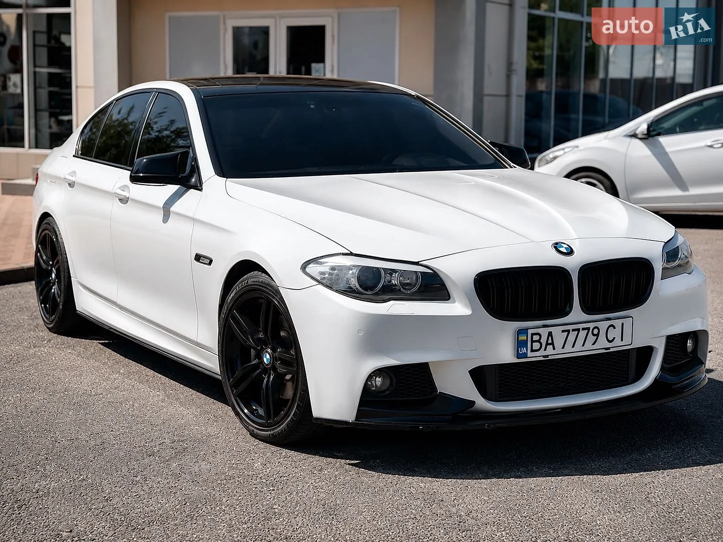 2011 BMW 5er - мініатюра 3