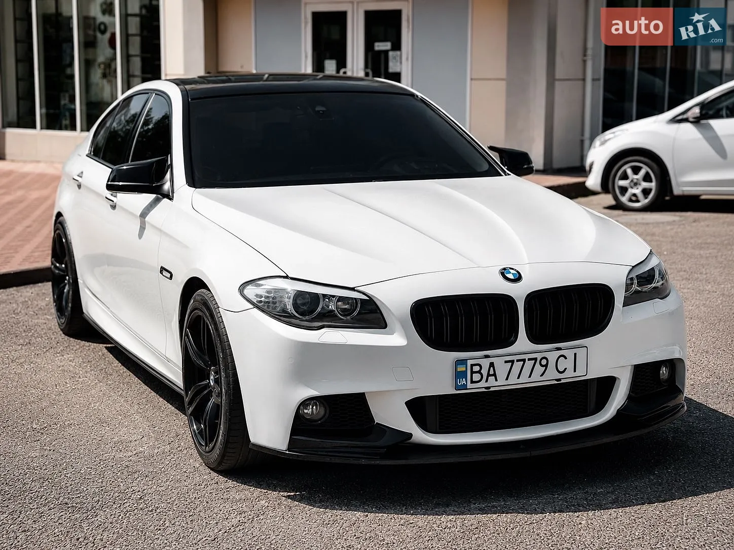 2011 BMW 5er - мініатюра 5