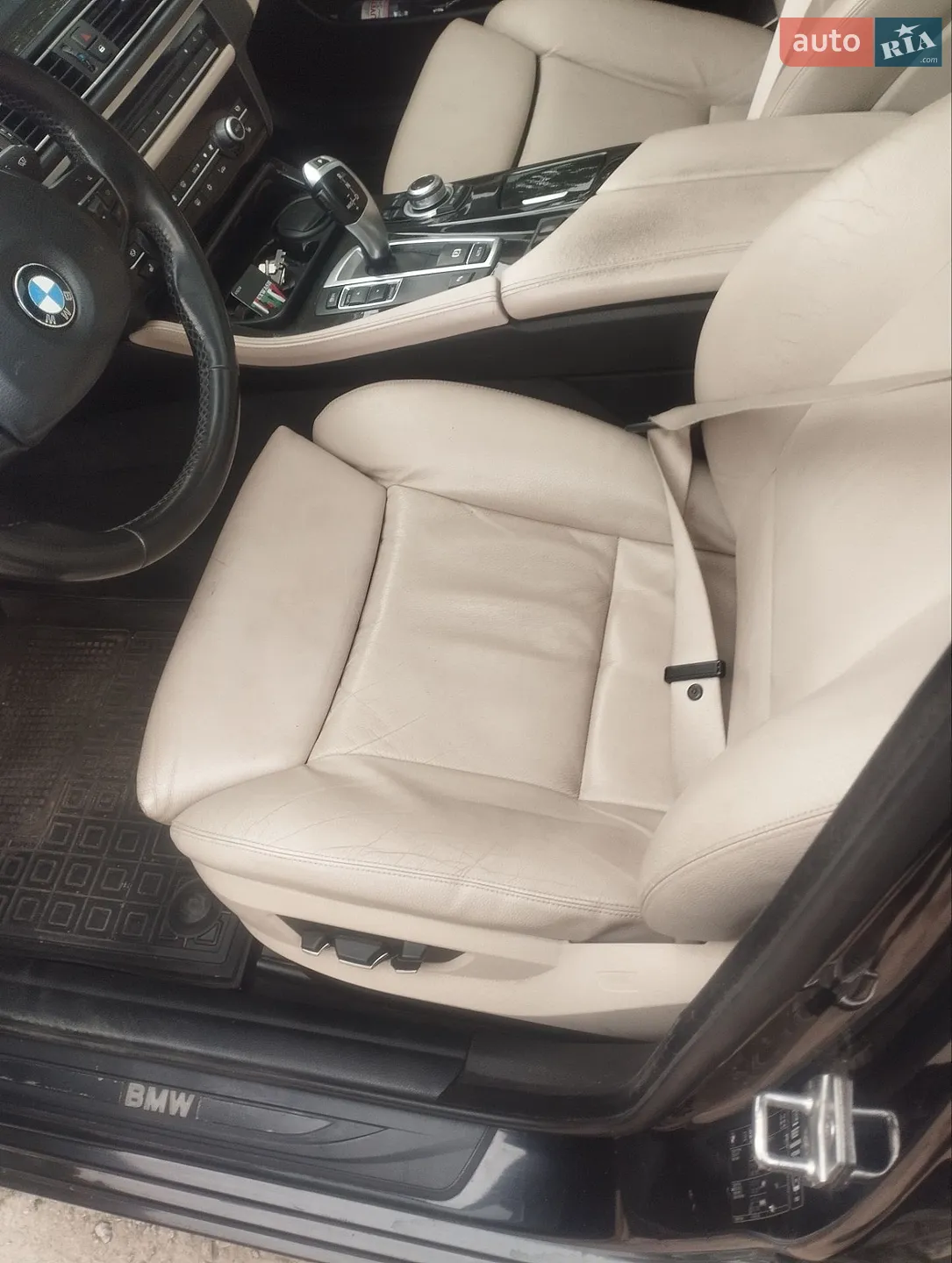 2010 BMW 5er - мініатюра 4
