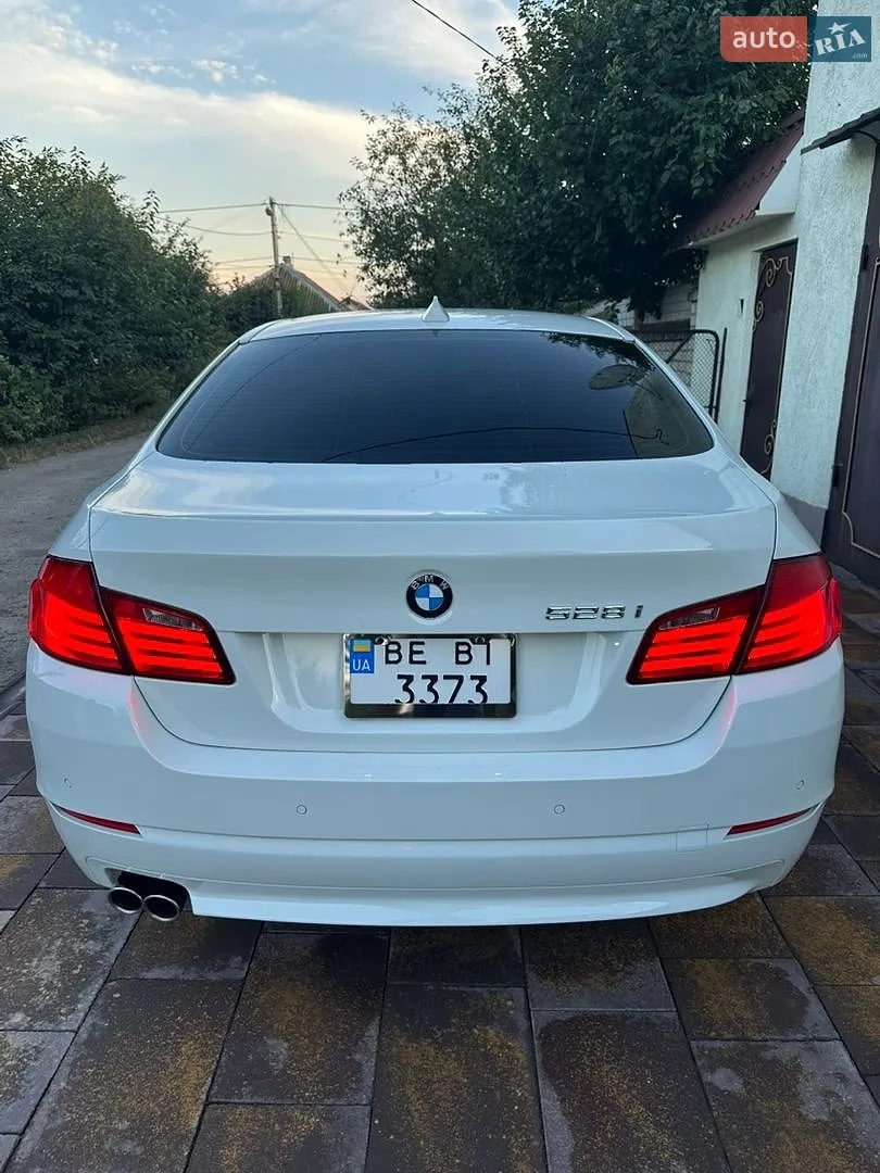 2011 BMW 5er - мініатюра 6