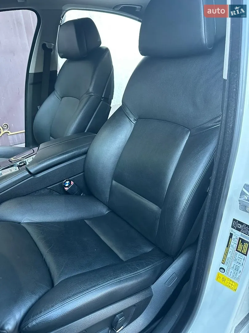 2011 BMW 5er - мініатюра 31