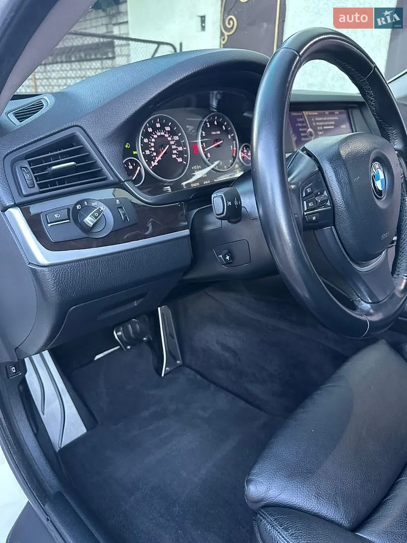 2011 BMW 5er - мініатюра 32