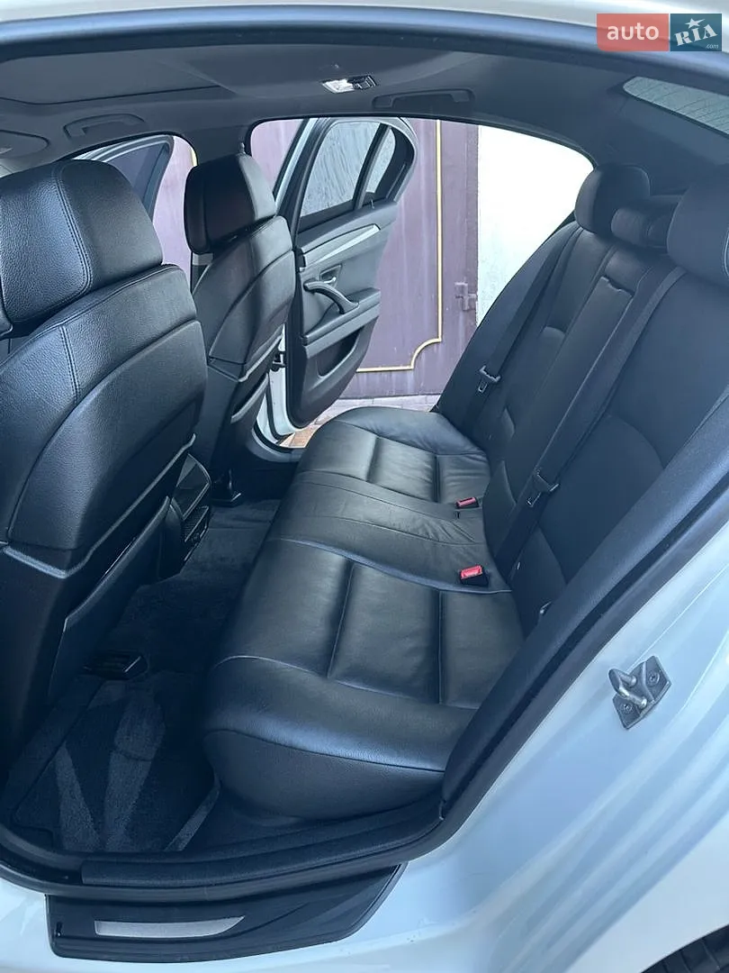 2011 BMW 5er - мініатюра 33