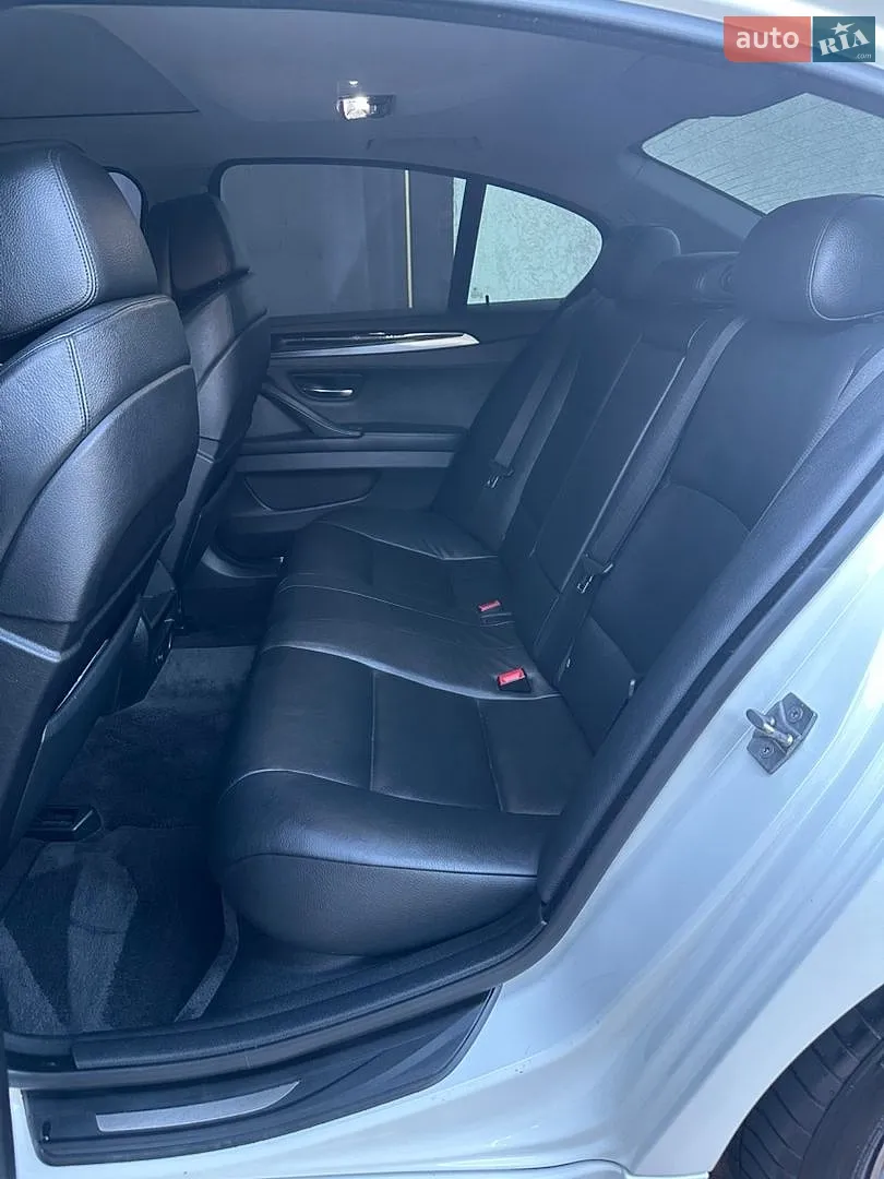 2011 BMW 5er - мініатюра 39