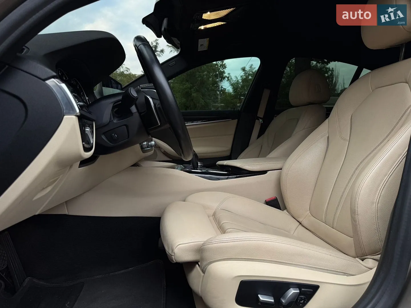 2017 BMW 5er - мініатюра 15