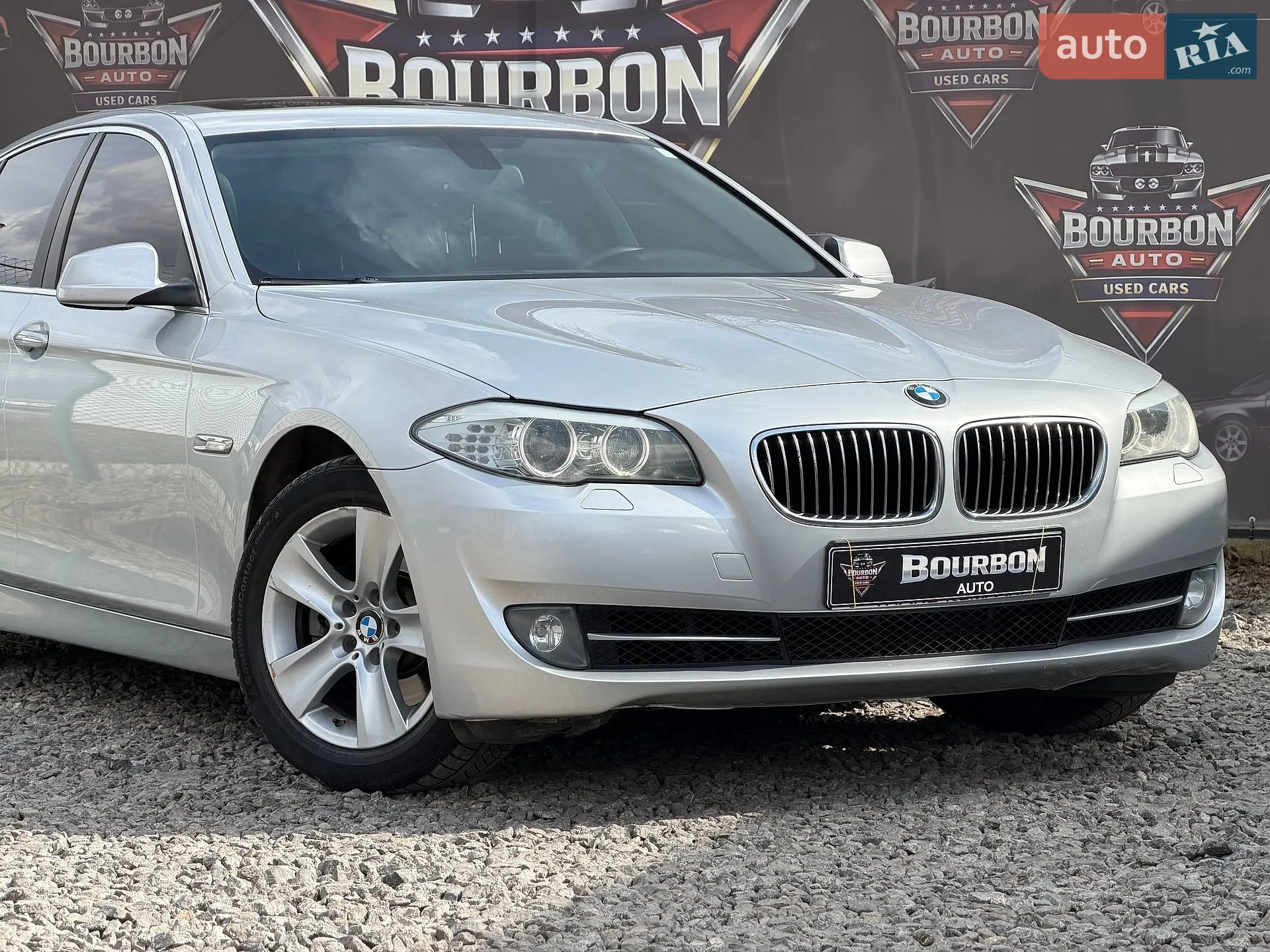 2012 BMW 5er - мініатюра 2