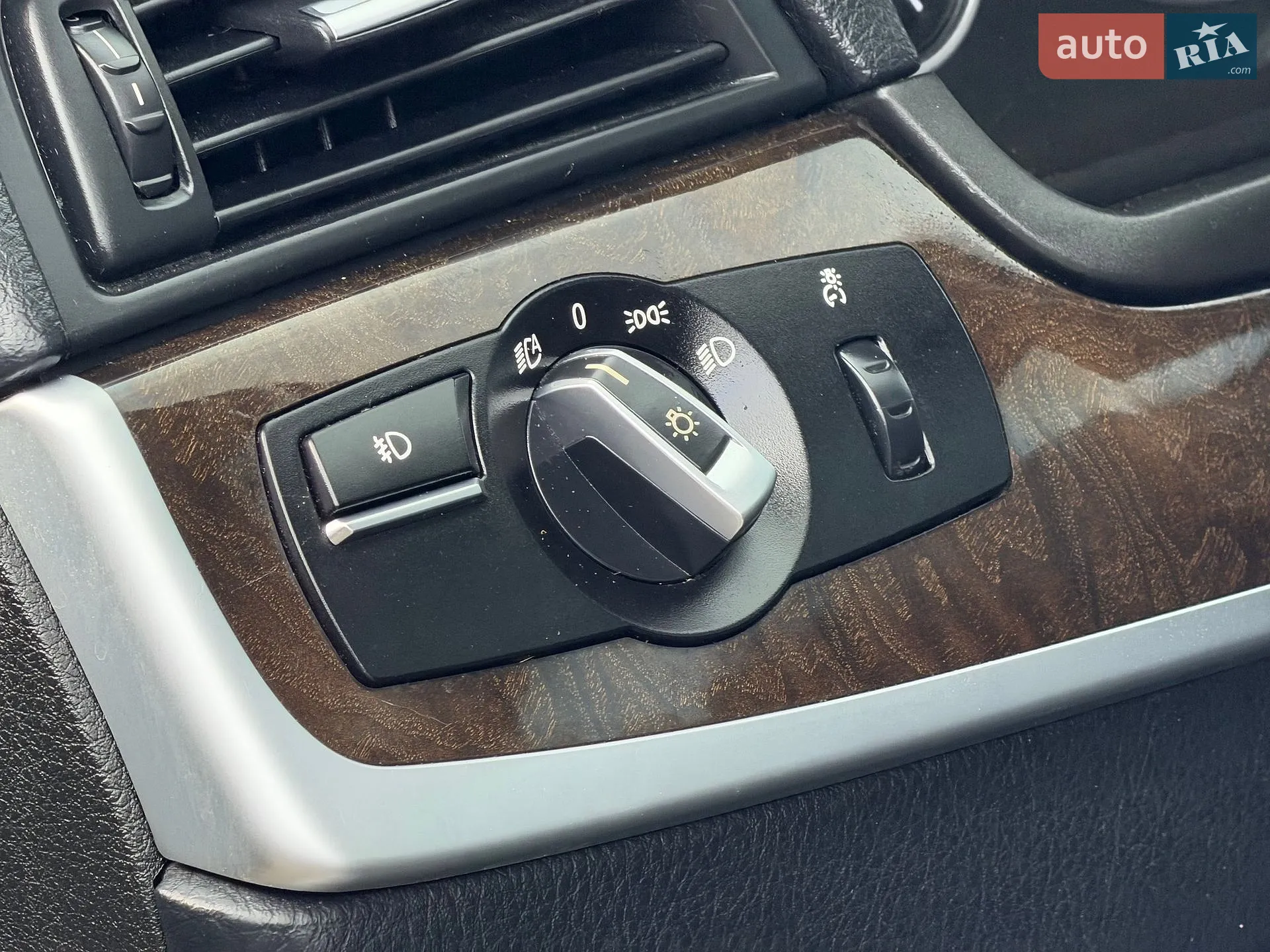 2012 BMW 5er - мініатюра 40