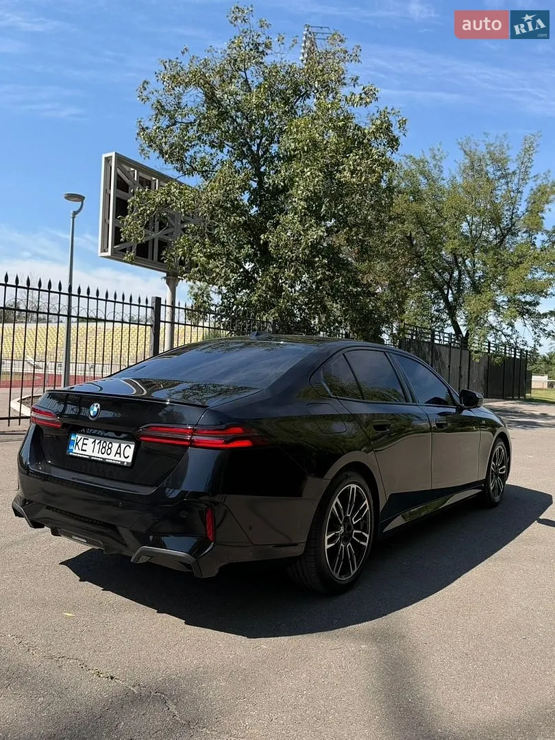 2024 BMW 5er - мініатюра 4