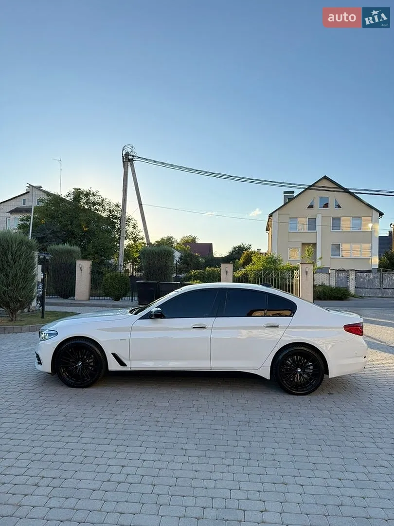2017 BMW 5er - мініатюра 3