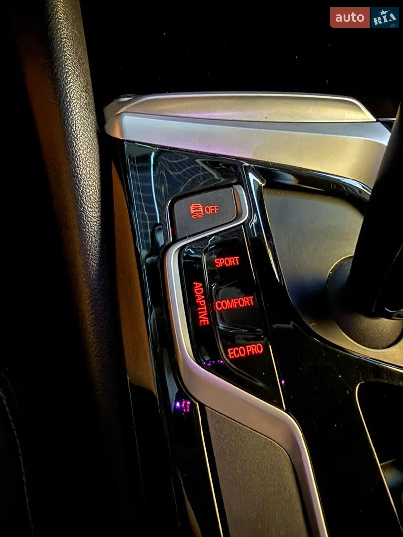 2017 BMW 5er - мініатюра 38