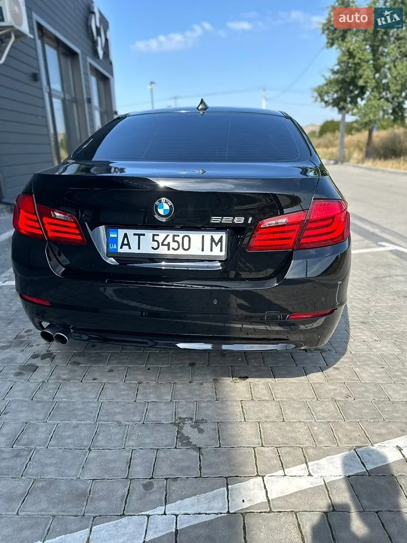 2011 BMW 5er - мініатюра 9