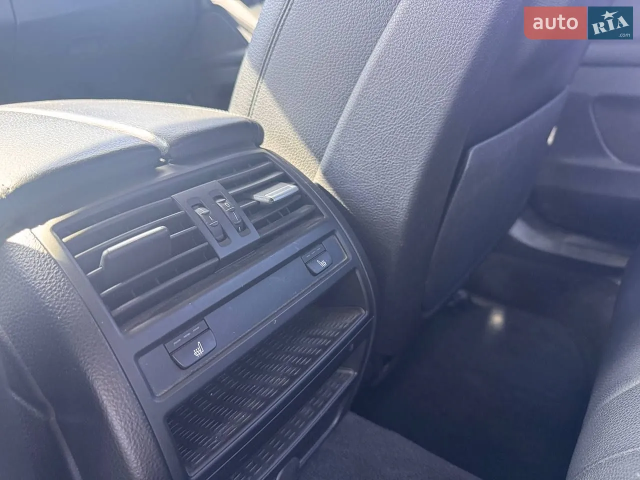 2015 BMW 5er - мініатюра 19