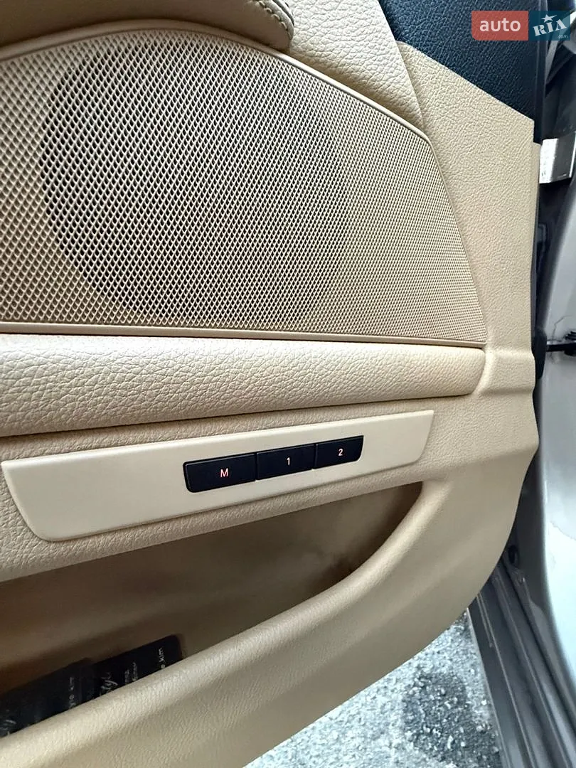 2013 BMW 5er - мініатюра 16