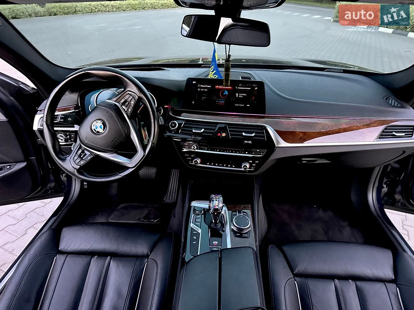 2017 BMW 5er - мініатюра 23