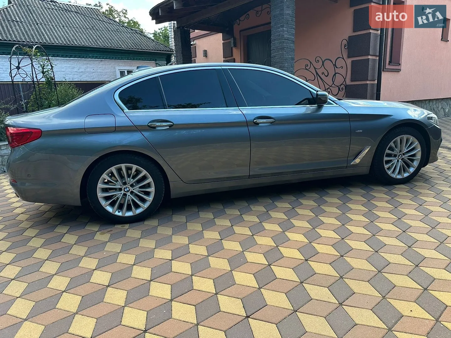 2018 BMW 5er - мініатюра 4