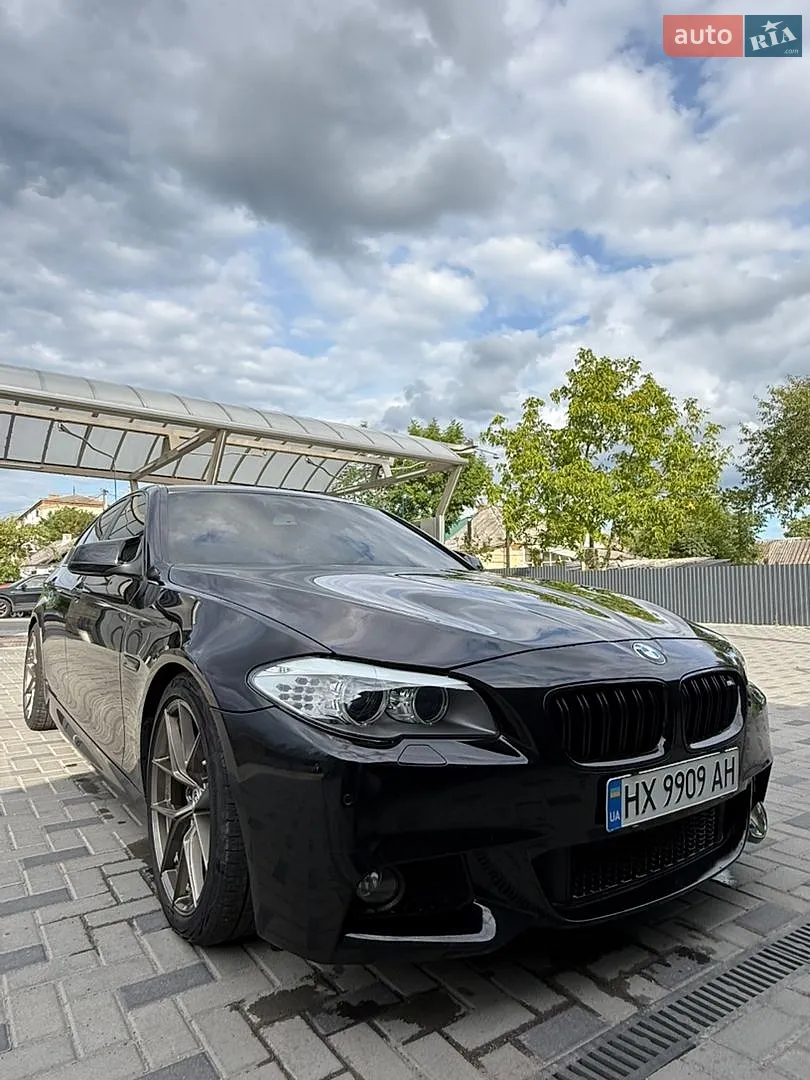 2011 BMW 5er - мініатюра 2