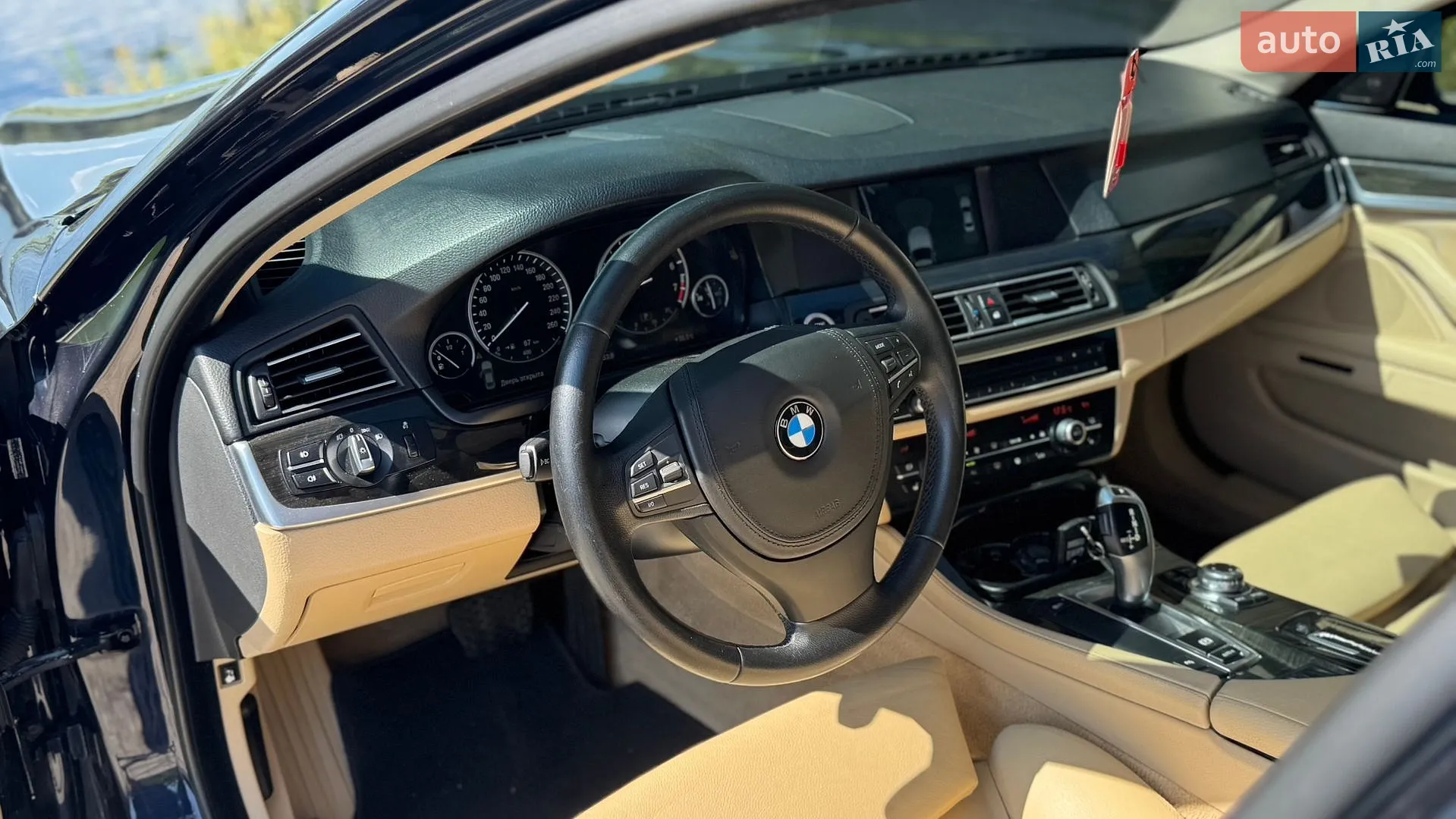 2011 BMW 5er - мініатюра 31