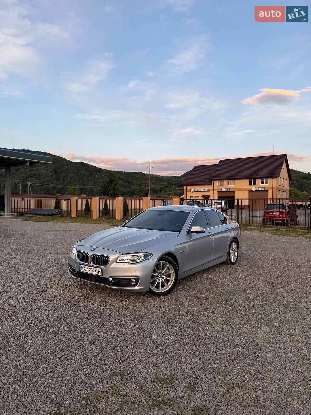 2015 BMW 5er - мініатюра 2
