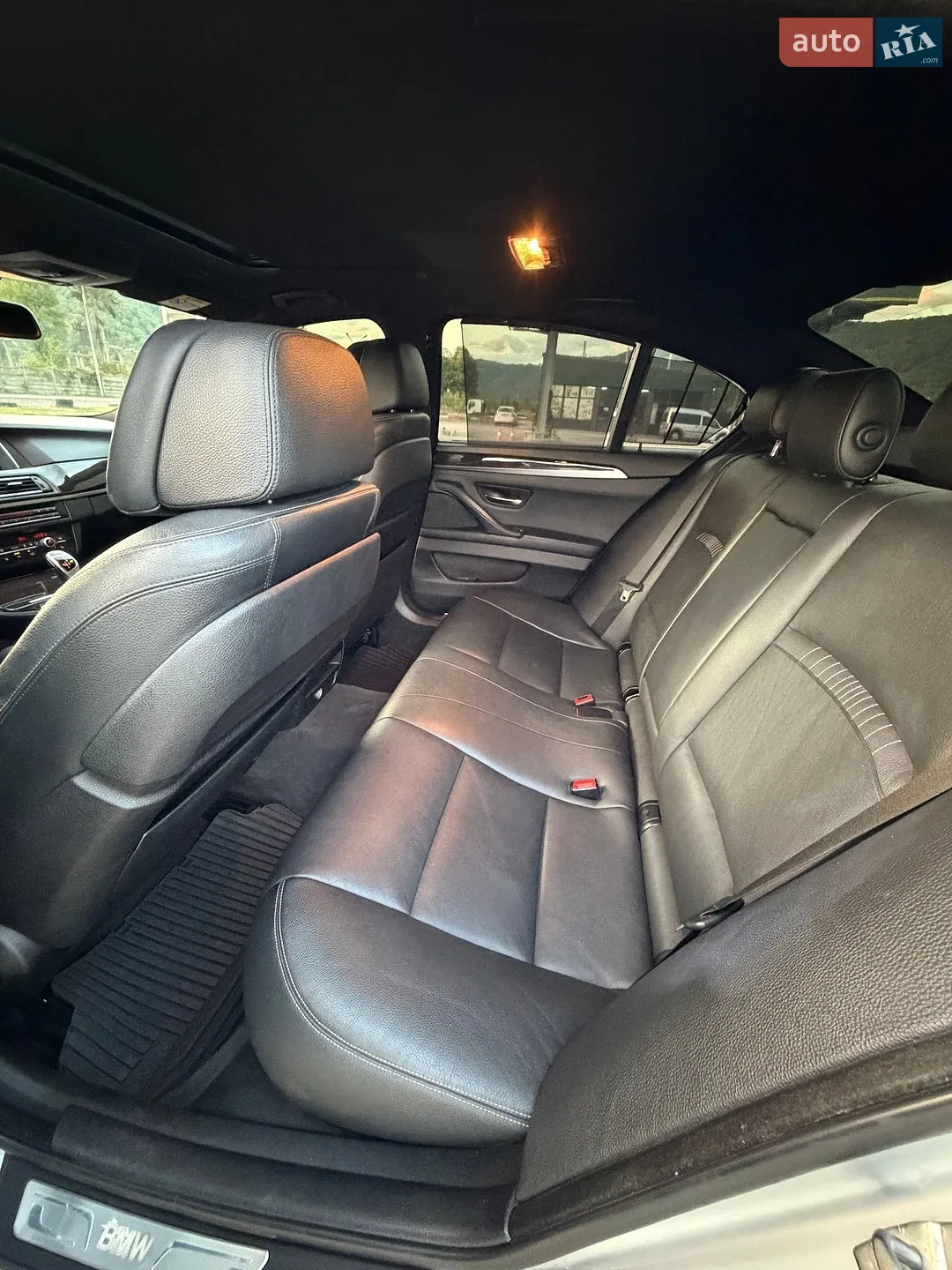 2015 BMW 5er - мініатюра 18