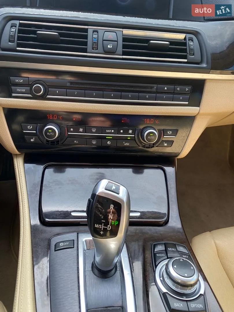 2010 BMW 5er - мініатюра 22