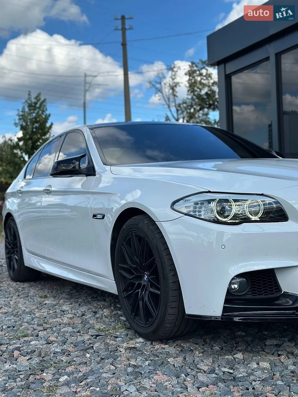 2011 BMW 5er - мініатюра 16