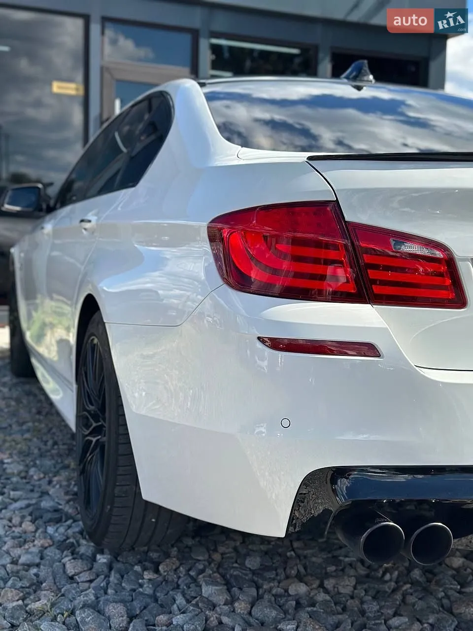 2011 BMW 5er - мініатюра 28