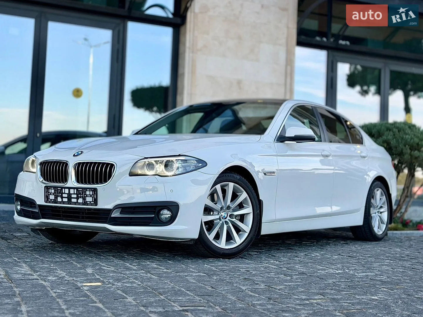 2016 BMW 5er - мініатюра 7