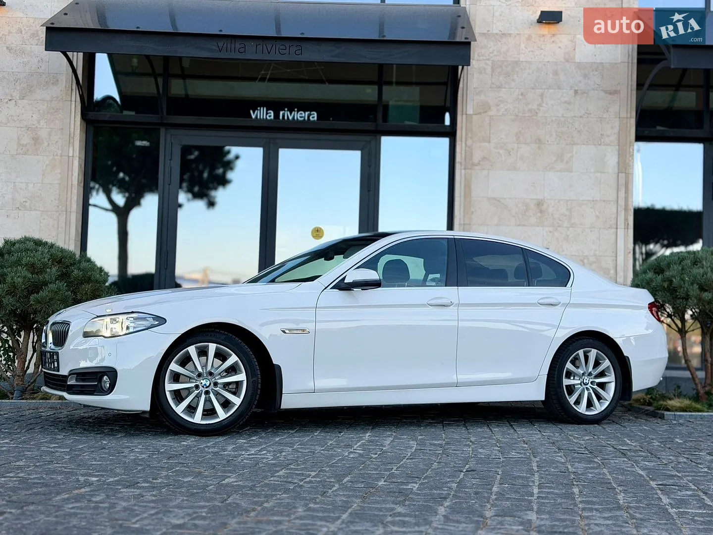 2016 BMW 5er - мініатюра 14