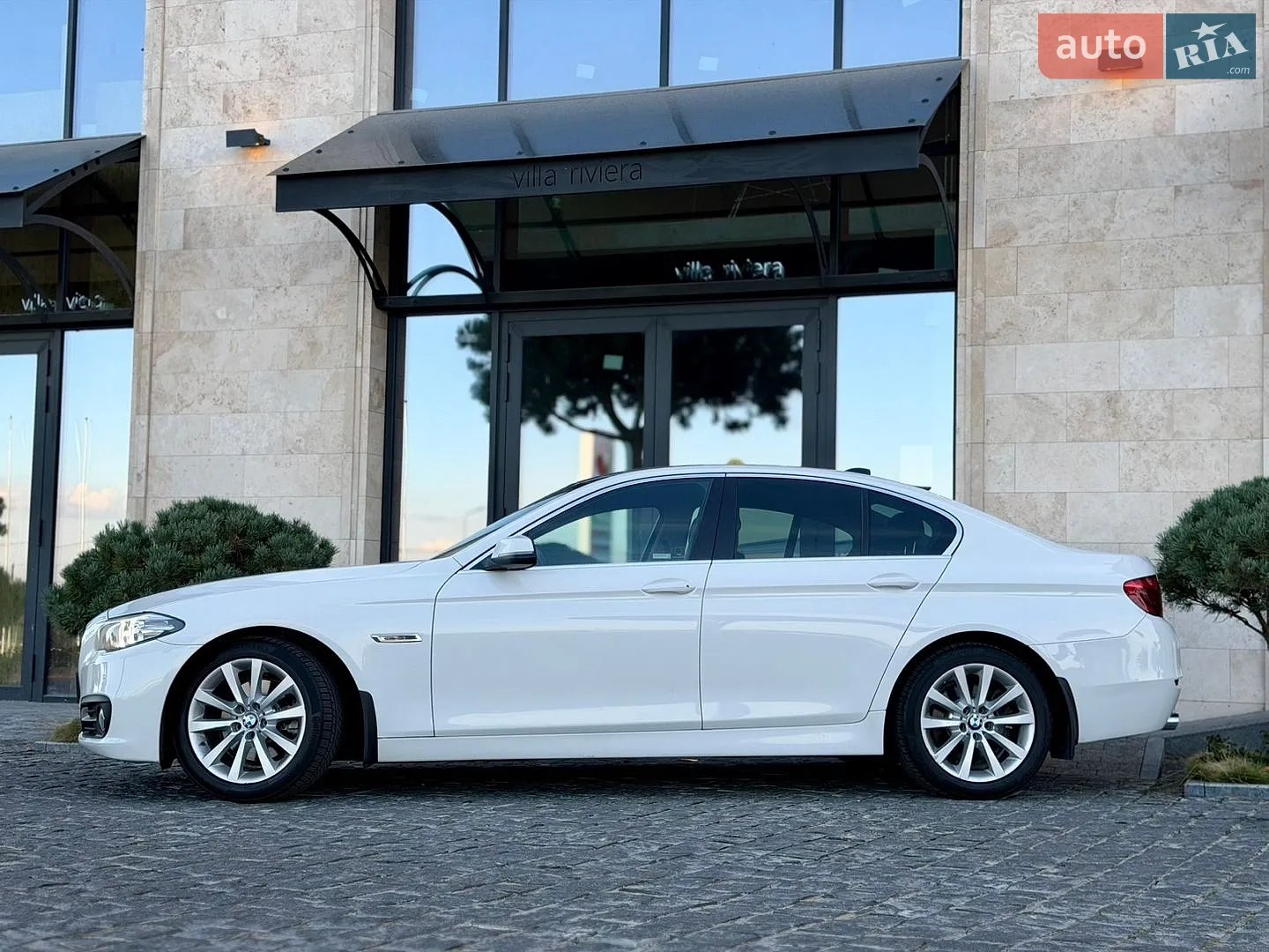 2016 BMW 5er - мініатюра 15