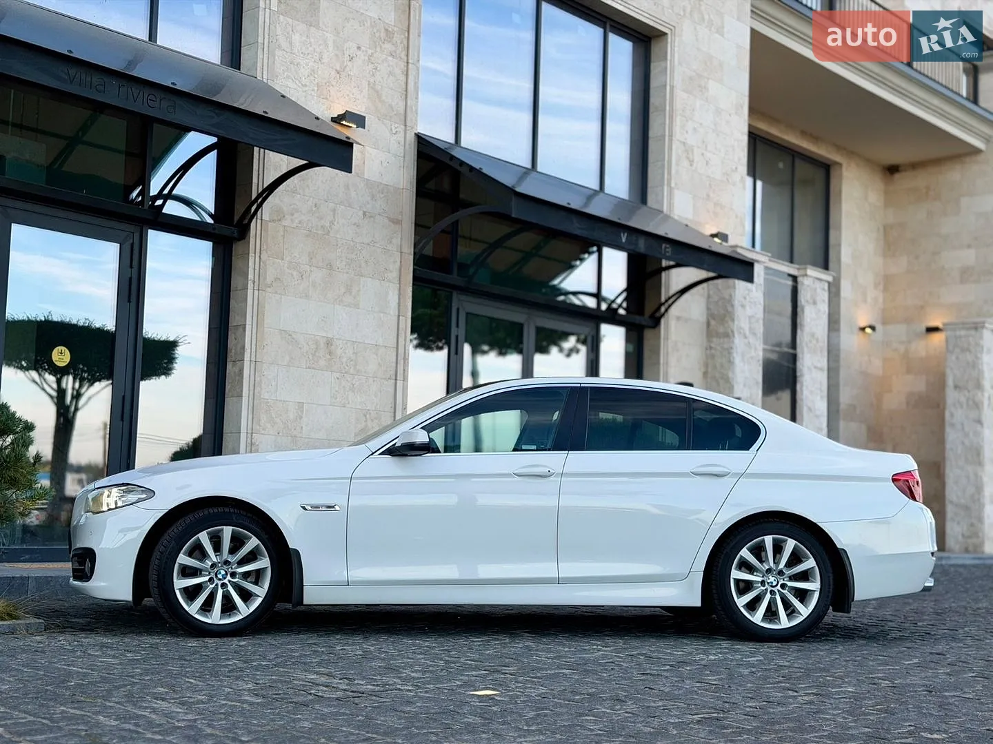 2016 BMW 5er - мініатюра 22