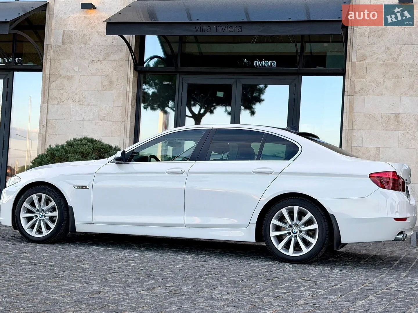 2016 BMW 5er - мініатюра 27