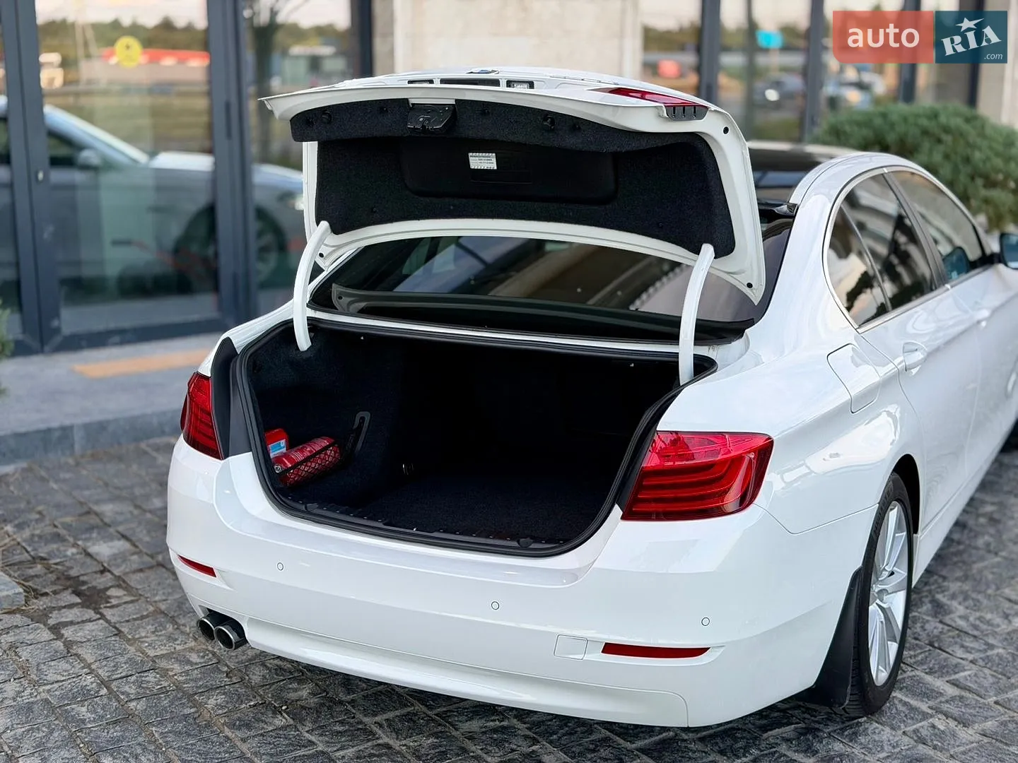 2016 BMW 5er - мініатюра 38