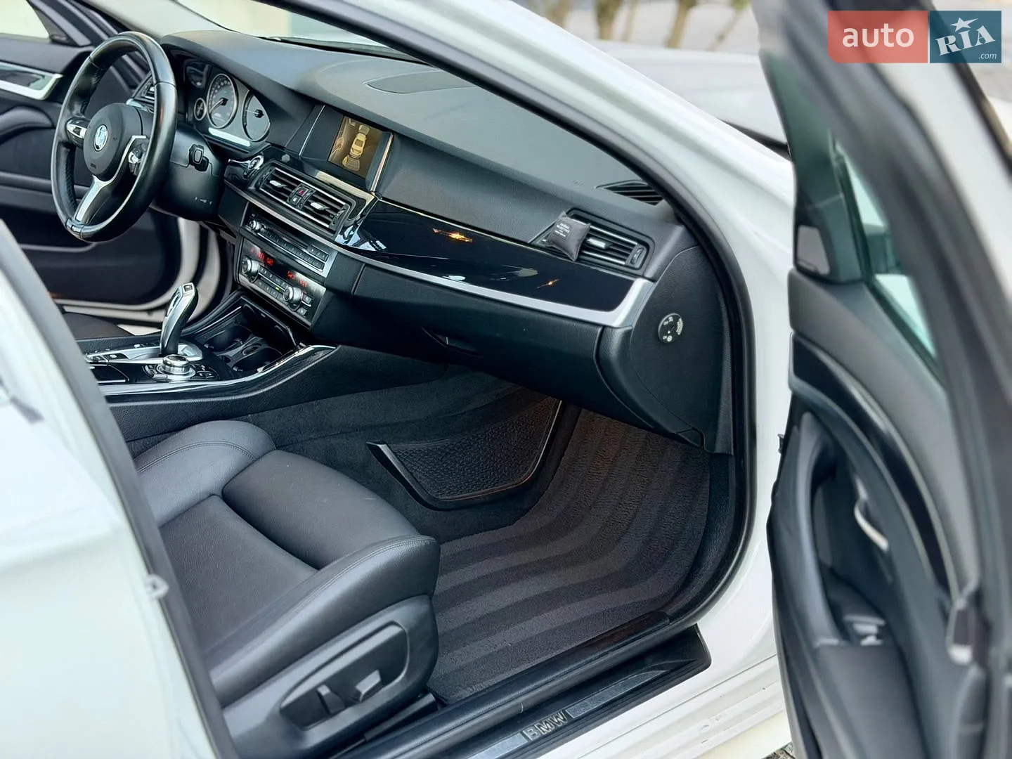 2016 BMW 5er - мініатюра 86